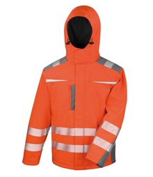Dynamic softshell coat